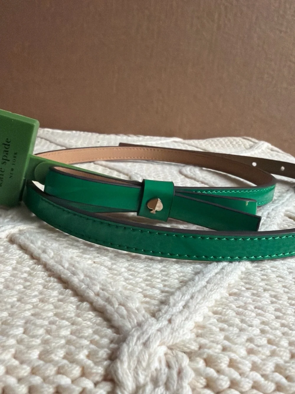 kate spade green leather skinny bow belt with spade charm